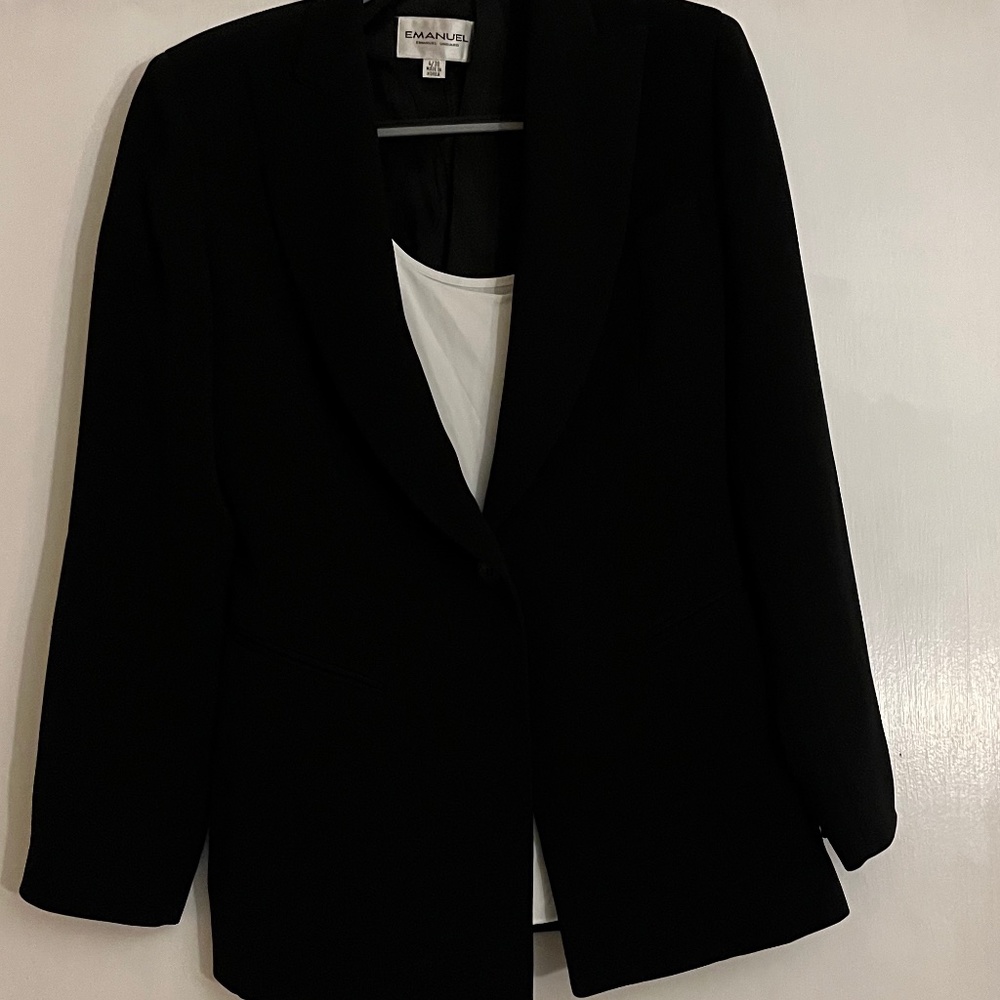 Vintage Emanuel Ungaro Black  Blazer 4/38